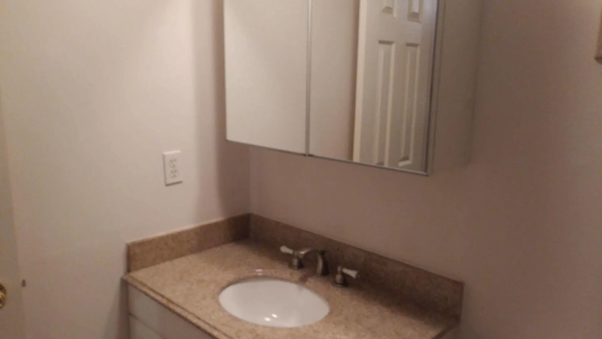 Toronto Furnished Living- Pembroke Apartment Canada