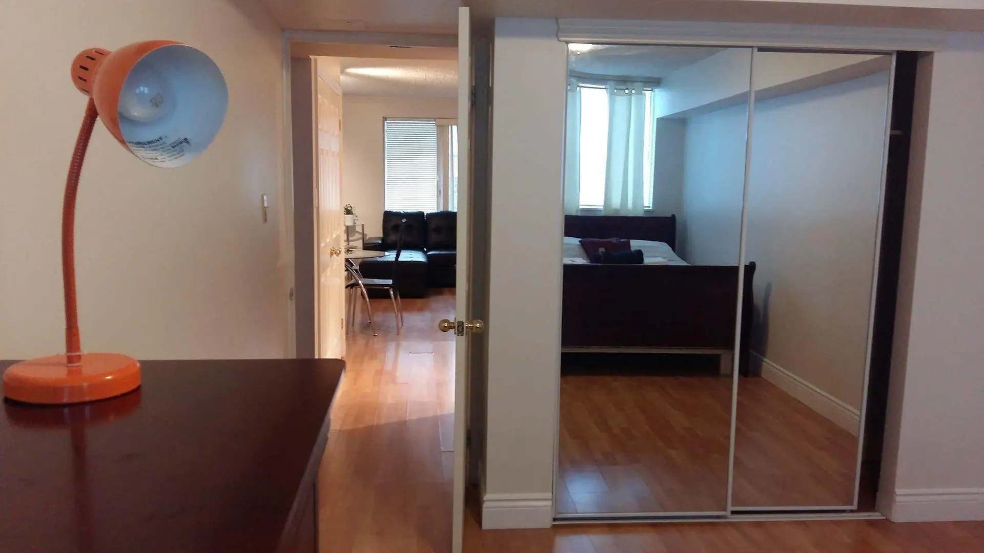Toronto Furnished Living- Pembroke Apartment Canada