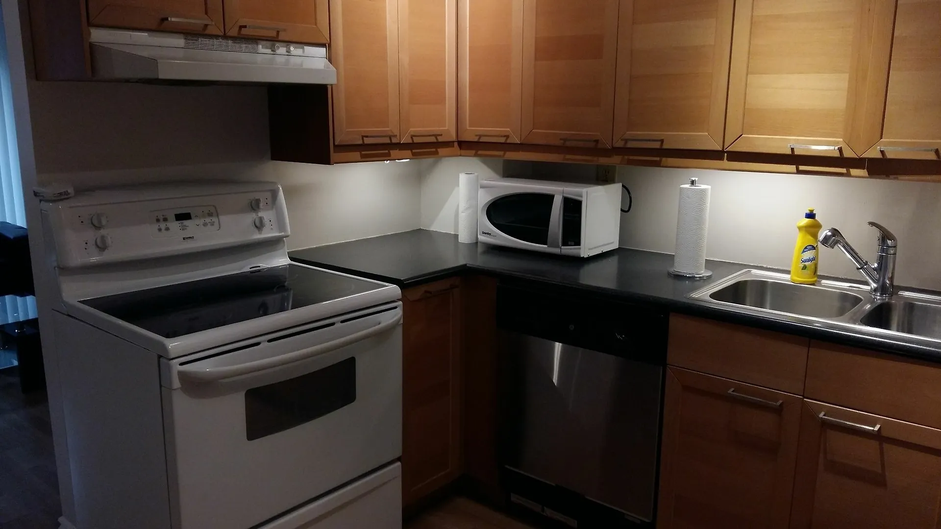 Toronto Furnished Living- Pembroke Apartment Canada