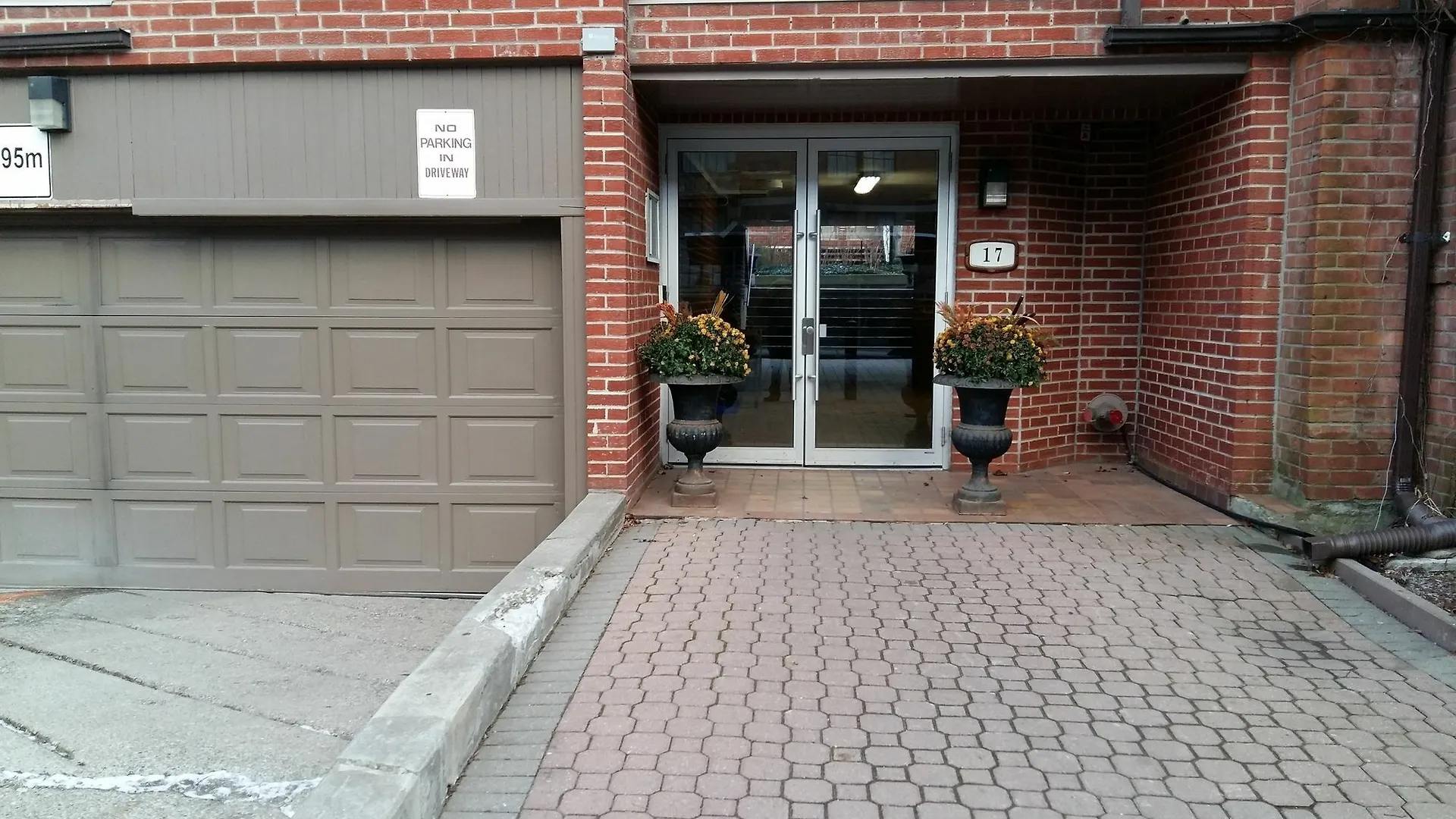 Toronto Furnished Living- Pembroke Apartment 0*,  Canada
